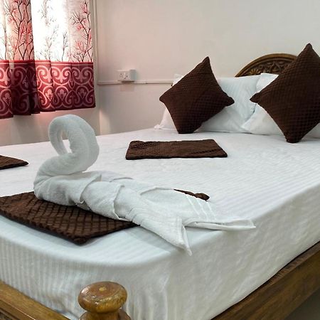 Kavieya Residency Hotel Pūrnānkuppam Kültér fotó