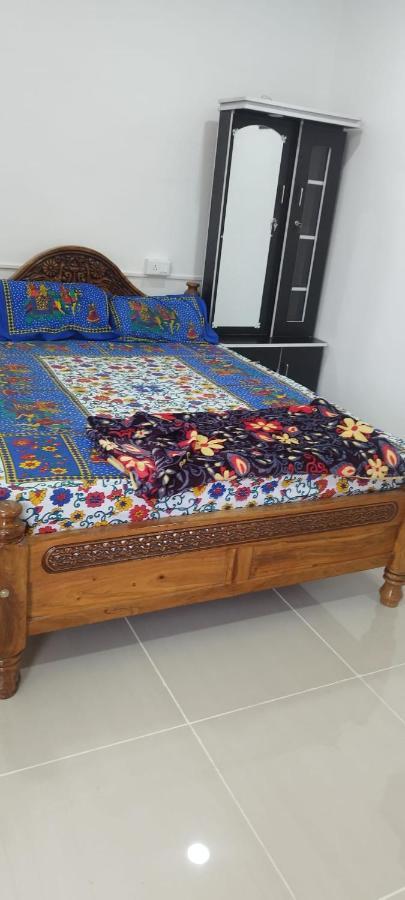 Kavieya Residency Hotel Pūrnānkuppam Kültér fotó