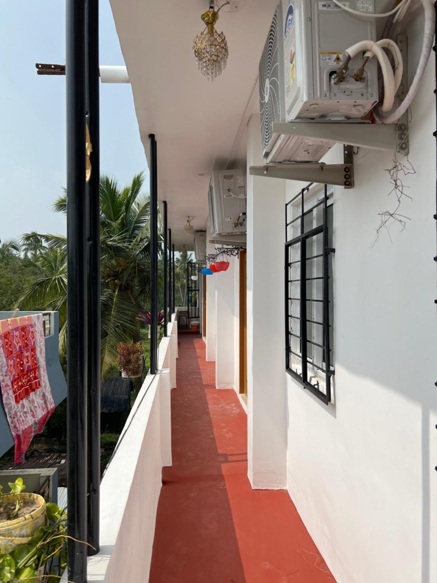 Kavieya Residency Hotel Pūrnānkuppam Kültér fotó