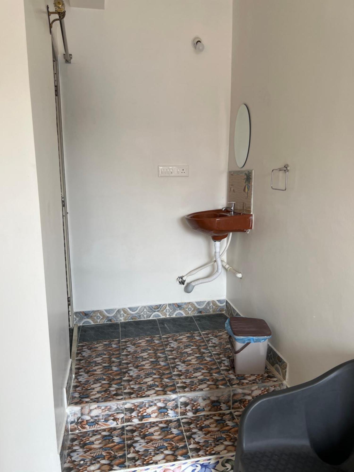 Kavieya Residency Hotel Pūrnānkuppam Kültér fotó