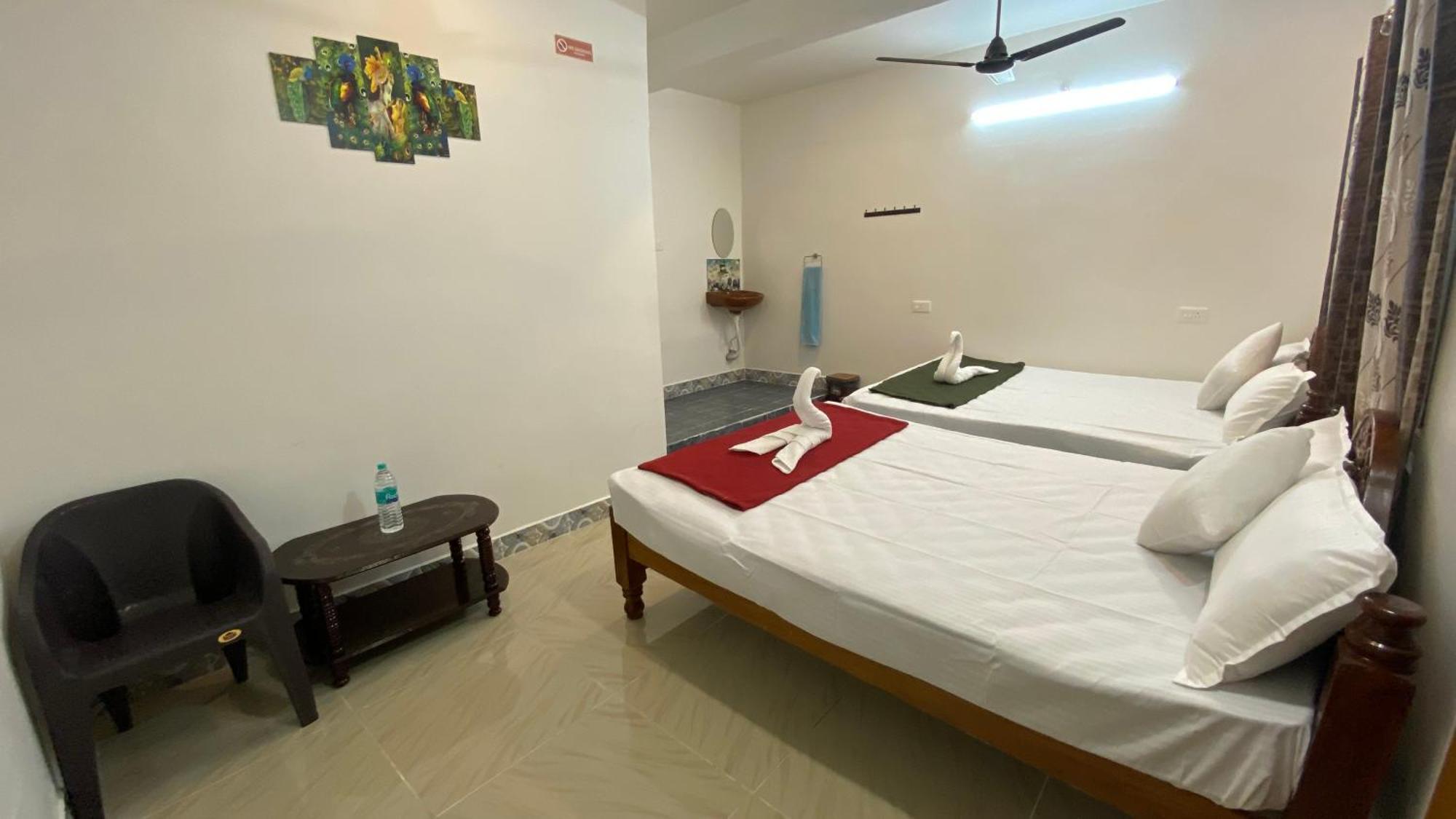 Kavieya Residency Hotel Pūrnānkuppam Kültér fotó